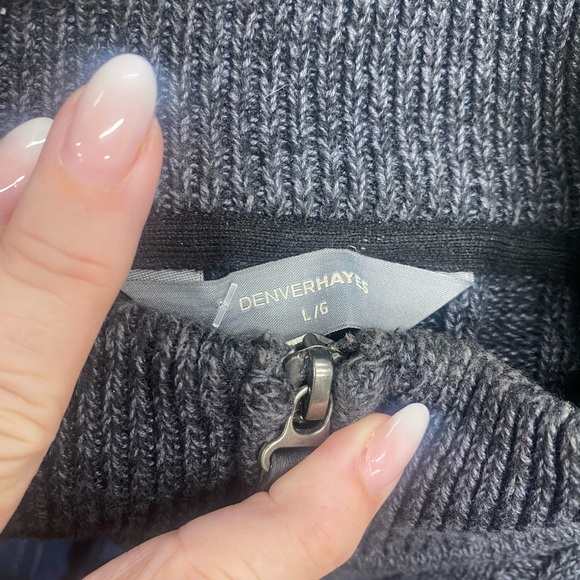 Men’s classic charcoal cableknit pullover sweater , Denver Hayes - Picture 2 of 3